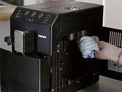 Philips Saeco espresso machine water under machine