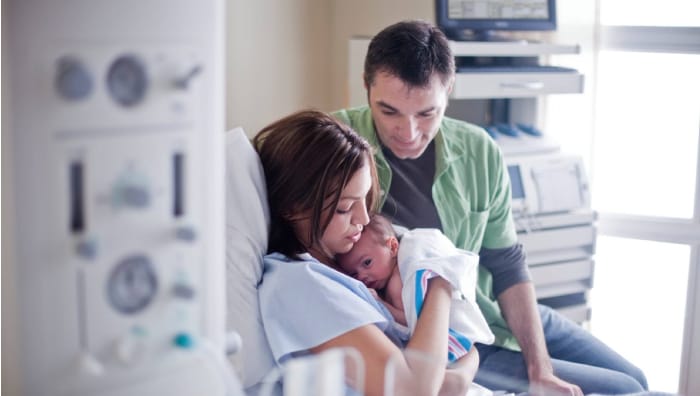 Your newborn: the first hour after birth