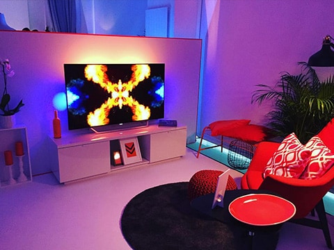 This is the Philips Ambilight - Coolblue - anything for a smile